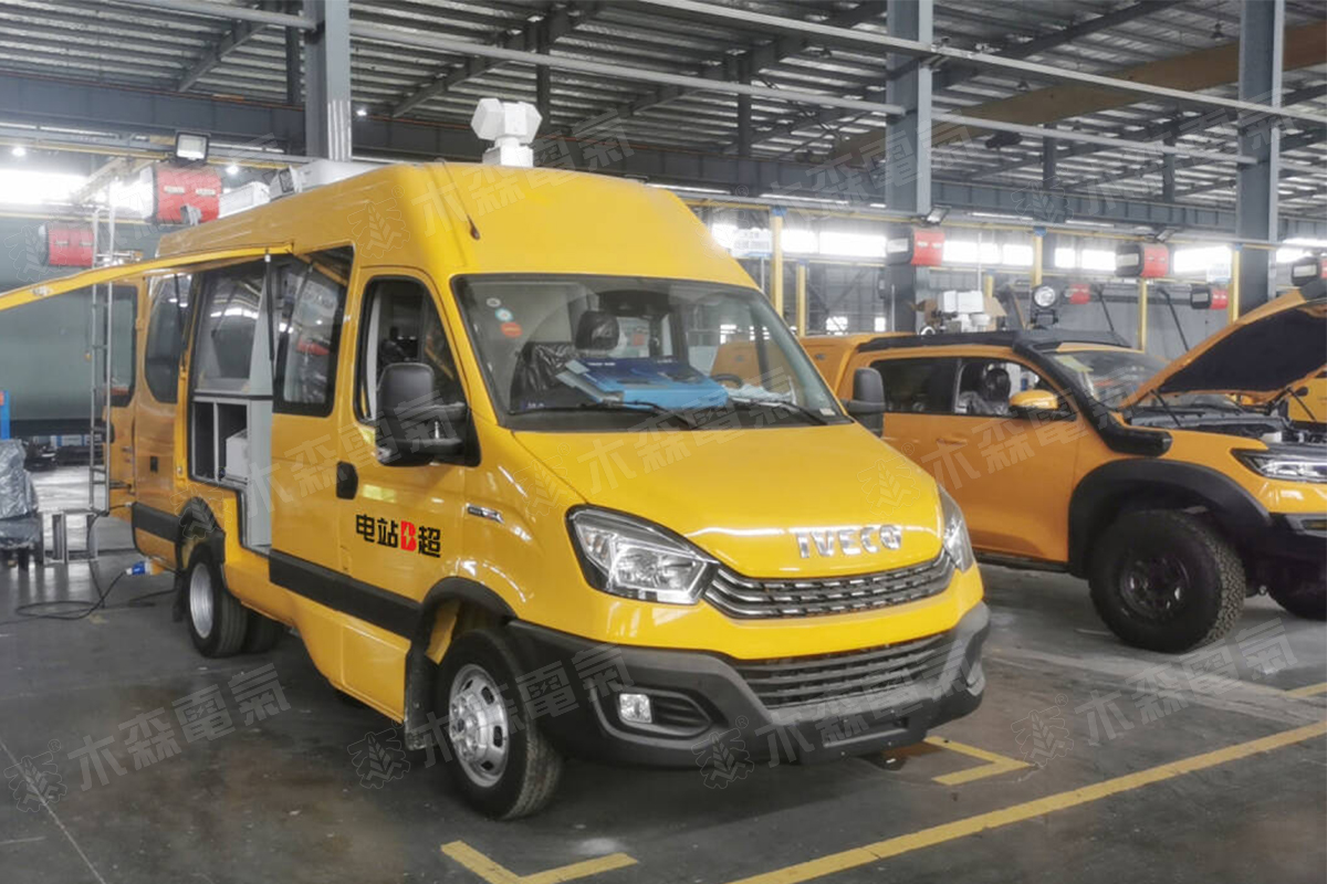 電力綜合試驗車